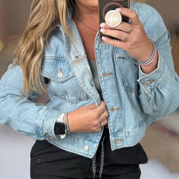 Banana Republic Light Blue Jean Jacket - Picture 5 of 5